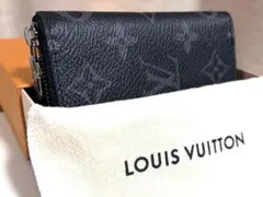 ルイヴィトン モノグラム・エクリプス ジッピー・コインパース ヴェルティカル