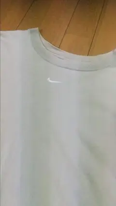 NIKE Tシャツ クリーム色 Lサイズ