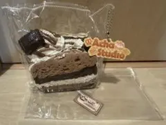 Acha studio スクイーズ 三層トースト チョコレート ケーキ