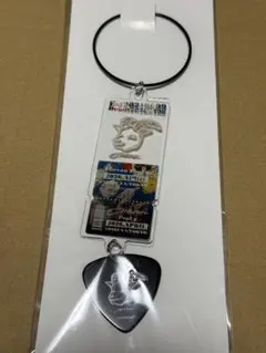 2026年最新】chevon グッズの人気アイテム - メルカリ