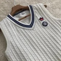 and per se アンパスィ　ケーブルニット Vネックベスト　L