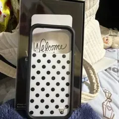 Wildflower iPhone17Pro ケース ドット柄のサムネイル