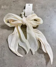 新品未使用品　ヘアアクセサリー　ヘアゴム　ヘアアレンジ　蝶結び　パール