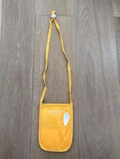 LÄDERACH（レダラッハ）スイス本社 工場見学記念ミニポーチ＆スプーンセット