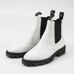 美品 CELINE マーガレット チェルシーブーツ カーフスキン 39 ホワイトのサムネイル