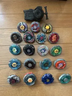 ベイブレード 18個　ランチャー、ケース付き