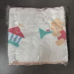 familiar こどもちゃれんじ　フード付きベビーバスタオル