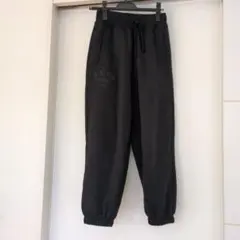 美品　アディダスパンツ