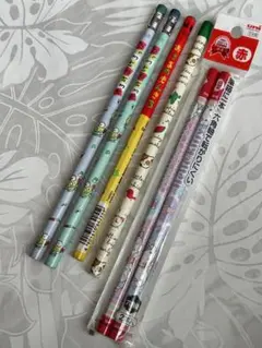 レア サンリオ キャラクター 鉛筆 4本 ハローキティ赤えんぴつ2本 セット