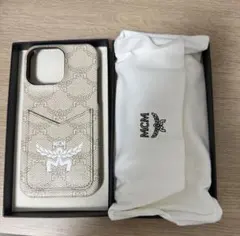 MCM iPhone 15 Pro Max ケース ベージュ