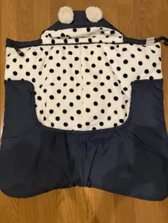美品　抱っこひも用リバーシブル防寒ケープ