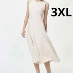 ユニクロ　ウルトラストレッチワンピースノースリーブ　丈長め　オフホワイト