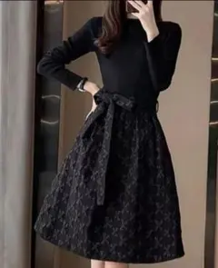 【新品未使用】リボン柄フレアワンピース（共布ベルト付）