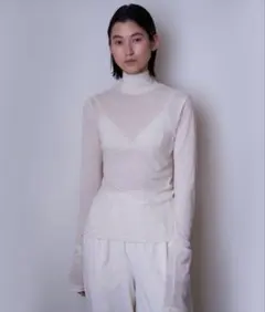 美品】CLANE W TULLE SHIRRING TOPS アイボリー 1 - メルカリ