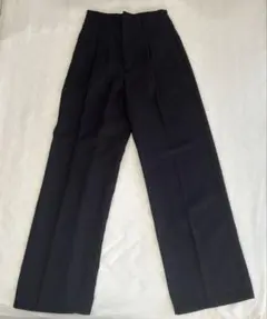 ジーユー カジュアルパンツ