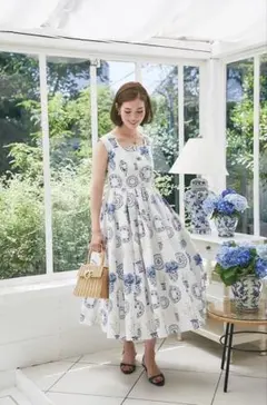 美品 アドーア 六本木限定 完売 シトラスプリントワンピース 定価6.1万 38 美品 アドーア 六本木限定 完売 シトラスプリントワンピース 定価6.1万