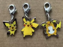 ポケモンセンター 全国ずかんメタルチャーム ピカチュウ ピチュー
