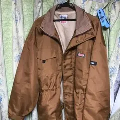 薄手のハーフコートジャケット