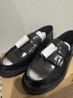 【新品未使用】Dr.Martens ADRIANタッセルローファーシルバー