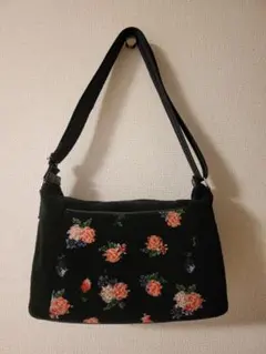 Item thumbnail for item bf8e3270-bbf2-43aa-8227-98ec17ad7a38