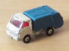 日本製 トミカ★いすゞ エルフ 清掃車 ゴミ収集車 黒箱 旧ホイール ミニカーのサムネイル