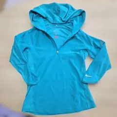 Nike DRI-FIT フード付き　サイズ130から140くらい？