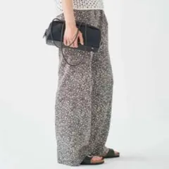 【新品】IENA イエナ　MONOボタニーパンツ　花柄パンツ　38 新品】IENA イエナ MONOボタニーパンツ 花柄パンツ 38 - メルカリ