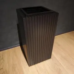 [新品未使用] ZitA SQUARE 自動開閉　ホワイト　消臭剤2つ付き