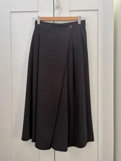 美品★ソフィット　ロングスカート　キュロットスカート　黒のサムネイル