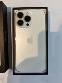 Apple iPhone 13 Pro 本体