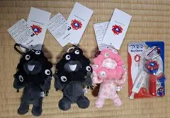 大阪関西万博　ミャクミャク　カラビナ付マスコット　黒　桜　カラビナ付PEZ　新品