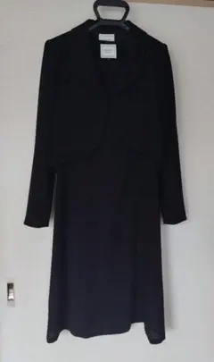 PERON'S ブラックワンピーススーツ