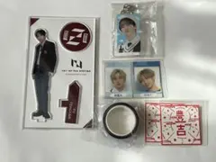 INI 許豊凡 アクリルスタンド まとめ売り