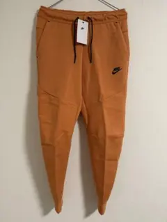 Item thumbnail for item 88738fce-71af-42ae-93a7-7d29cf3b2dee