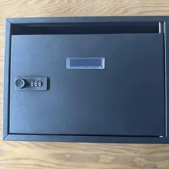 ポスト　新品　ブラック