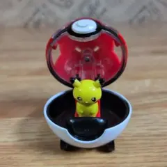 トミカ ドリームトミカ ライドオンR10 ピカチュウ&モンスターボール