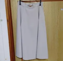 【新品】ロペピクニック タック付きフレアスカート ミモレ丈 ライトグレー 38