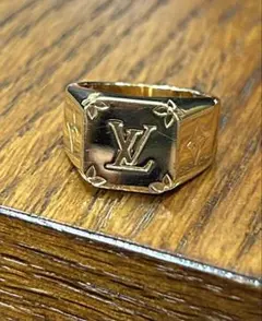 LOUIS VUITTON 指輪のサムネイル