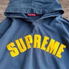 【アーチロゴ、XLサイズ】supremeプルオーバーパーカー古着紺長袖
