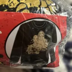 東京リベンジャーズ黒と黄色のグラフィックTシャツ