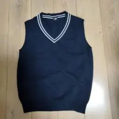 【UNIQLO】メンズ　ベスト　Sサイズのサムネイル