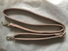 【新品】ピンク　肩かけベルト