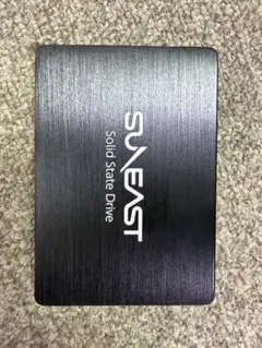 SUNEAST SSD 240GB SE800 本体