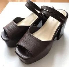 ムルーア　サンダル