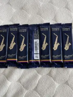 Item thumbnail for item 6a279115-52ca-423d-a081-10eaadc8134c