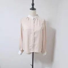 INGNI イング ベージュ クレリックシャツ 長袖 ブラウス Mサイズのサムネイル