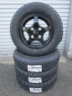 送料込み☆ヨコハマ　ゴツゴツタイヤ　145/80R12　ハイゼット・キャリーのサムネイル