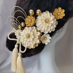 成人式　髪飾り　和装　袴　つまみ細工　正絹　アイボリー