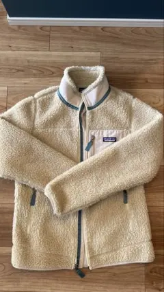 patagonia フリースジャケット S クリーム
