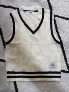 BREEZE Vネックベスト 90サイズ